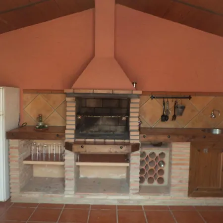 Maravillosa Con Piscina, Barbacoa Y Zona De Juegos *