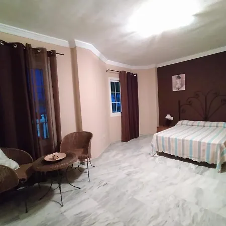 Maravillosa Con Piscina, Barbacoa Y Zona De Juegos *